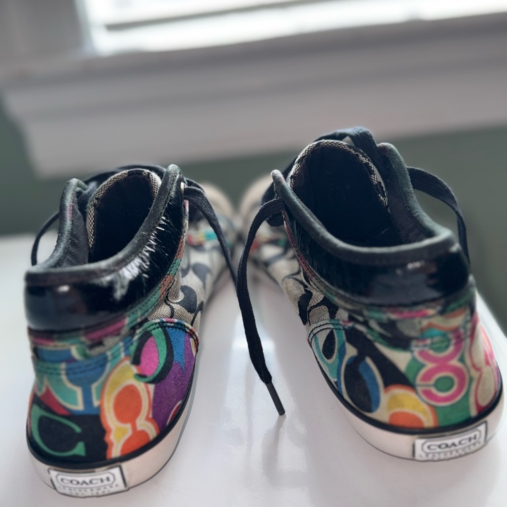 *RARE FIND* Authentic Vintage Coach Zoe A1000 Signature C Lace-Up Sneakers - Picture 8 of 9